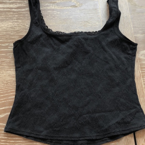 Black tank - Picture 3 of 4